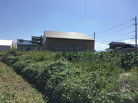 小屋の建築