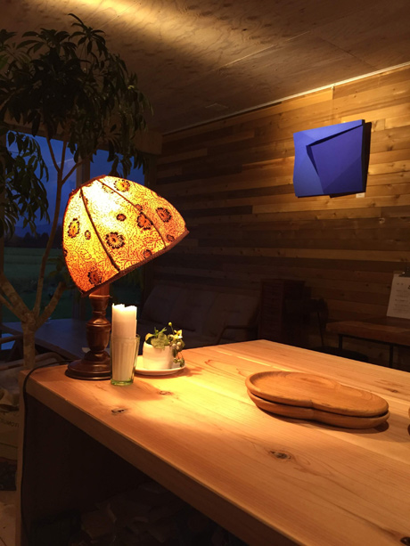 足場板 カフェ